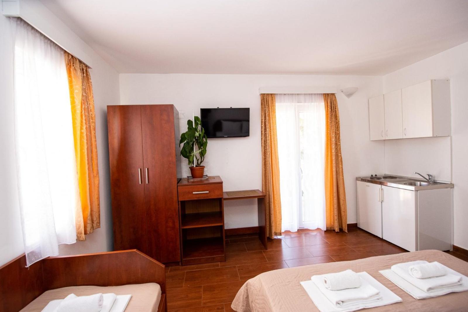 Ipera Apartment บุดวา ภายนอก รูปภาพ